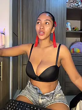 Mia sweet80 online show from November 2025 03:17:01 AM