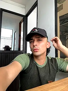 Jacobs0 online show from October 2025 06:58:01 PM