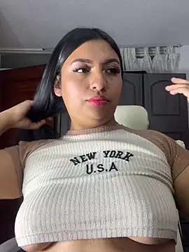 Snapshot of Issa_Santana chatting on October 2025 07:47:01 PM Issa Santana online show from October 2025 07:47:01 PM