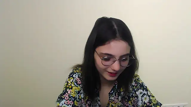 Sun Shine   online show from April 2026 09:37:01 PM