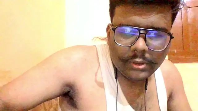 Snapshot of brownbear6 chatting on October 2025 02:52:02 PM brownbear6 online show from October 2025 02:52:02 PM