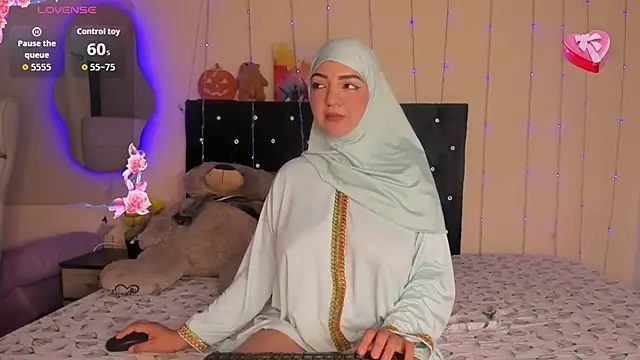 Snapshot of Dana-Alabi chatting on February 2026 12:33:02 PM Dana-Alabi online show from February 2026 12:33:02 PM