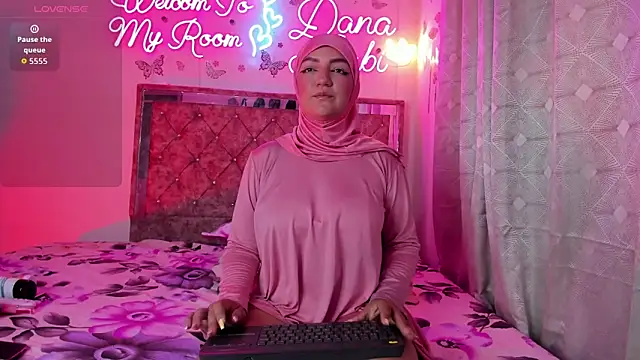 Dana-Alabi online show from March 2026 01:28:01 PM