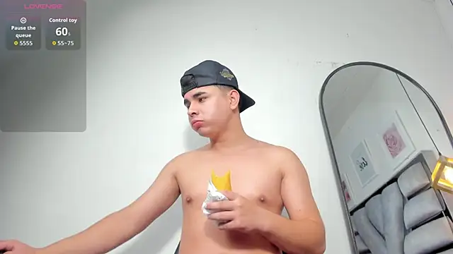 lianfox  online show from February 2026 01:05:02 PM