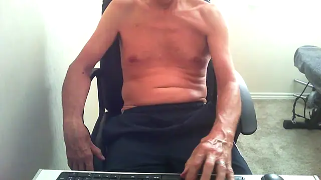 Snapshot of rogpb chatting on June 2026 04:44:01 PM rogpb online show from June 2026 04:44:01 PM