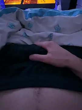 Snapshot of grossebite_77 chatting on March 2026 10:04:01 PM grossebite 77 online show from March 2026 10:04:01 PM