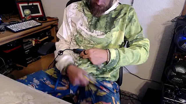 thejuicybacon online show from October 2025 05:21:02 PM