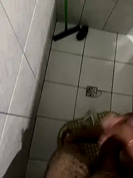 Snapshot of thomasllucas chatting on October 2025 08:10:01 PM thomasllucas online show from October 2025 08:10:01 PM