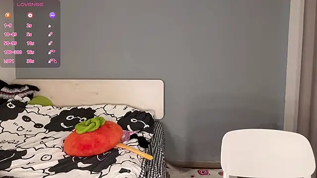 Kittenfishing online show from October 2025 08:12:01 AM