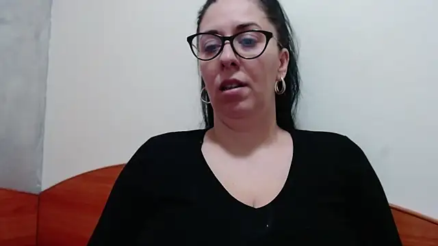 Snapshot of jollene chatting on February 2026 02:24:02 PM jollene online show from February 2026 02:24:02 PM