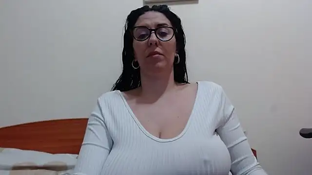 Snapshot of jollene chatting on March 2026 02:32:02 PM jollene online show from March 2026 02:32:02 PM