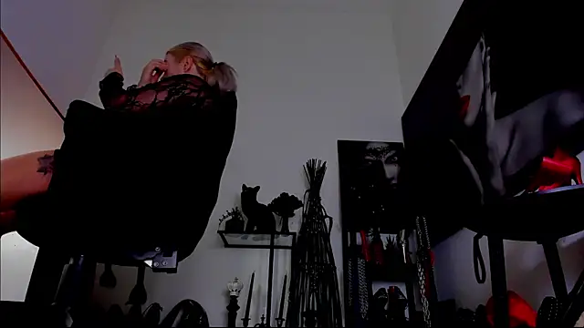 Snapshot of demisweet chatting on February 2026 05:58:02 AM demisweet online show from February 2026 05:58:02 AM