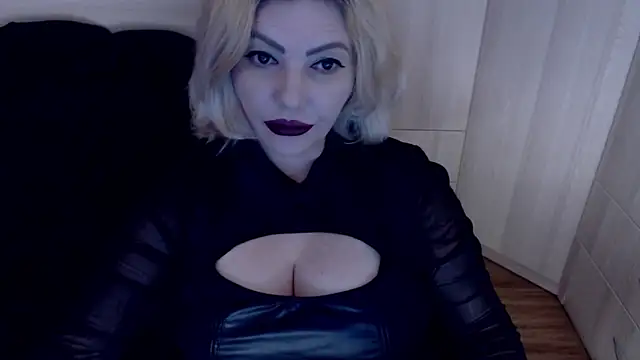 demisweet online show from May 2026 10:15:02 PM