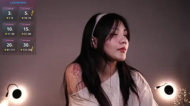 MoiraEger online show from March 2026 04:03:02 PM