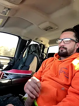 Snapshot of Lilbig_24 chatting on November 2025 08:57:01 PM Lilbig 24 online show from November 2025 08:57:01 PM