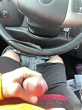 Snapshot of Lilbig_24 chatting on December 2025 03:32:01 PM Lilbig 24 online show from December 2025 03:32:01 PM