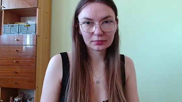 LooveELLYx online show from April 2026 06:38:02 AM
