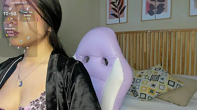 Sky winter online show from October 2025 02:10:01 PM