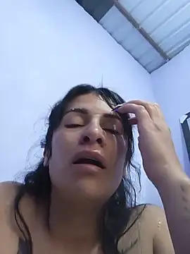 karinnahotdirty online show from June 2026 12:32:02 AM