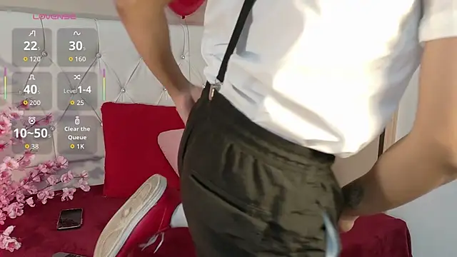 Thiago Kozak online show from October 2025 01:23:02 PM