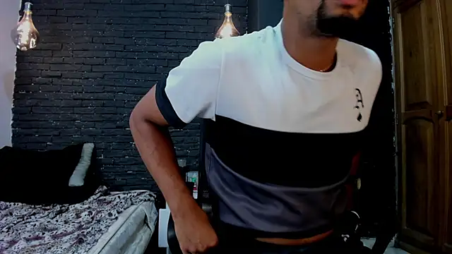 yurgaki 21 online show from April 2026 06:45:02 PM