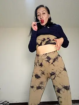 Snapshot of Oriana111 chatting on October 2025 04:46:01 AM Oriana111 online show from October 2025 04:46:01 AM