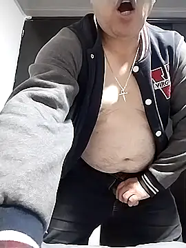 Snapshot of BigCristh79 chatting on September 2025 06:43:02 PM BigCristh79 online show from September 2025 06:43:02 PM