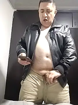 BigCristh79 online show from March 2026 11:26:02 AM