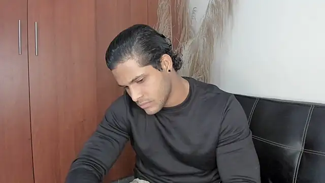 Evansdark1 online show from October 2025 01:09:01 AM