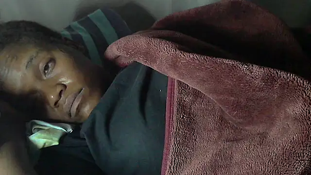 Snapshot of sexythae32 chatting on September 2025 01:17:02 AM sexythae32 online show from September 2025 01:17:02 AM