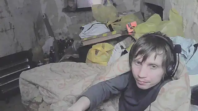 makarov1993 online show from April 2026 05:30:01 PM