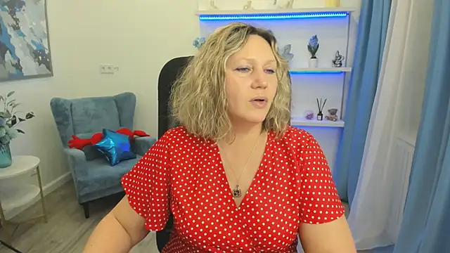 Snapshot of NinaStarle chatting on April 2026 11:25:02 AM NinaStarle online show from April 2026 11:25:02 AM