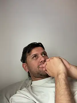 Snapshot of Michaell_Spinelly chatting on July 2026 02:13:01 PM Michaell Spinelly online show from July 2026 02:13:01 PM