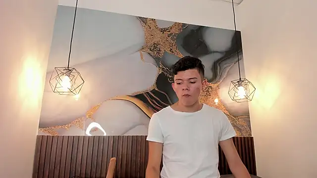 AndyFame1 online show from September 2025 07:13:02 PM