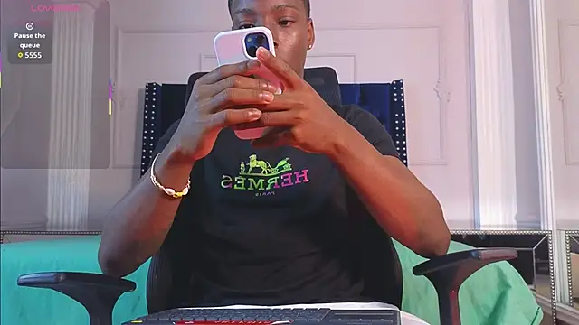 CharlesBrown  online show from October 2025 12:56:02 PM