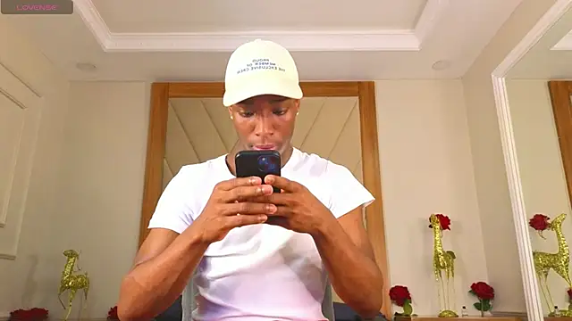 CharlesBrown  online show from May 2026 10:18:01 PM