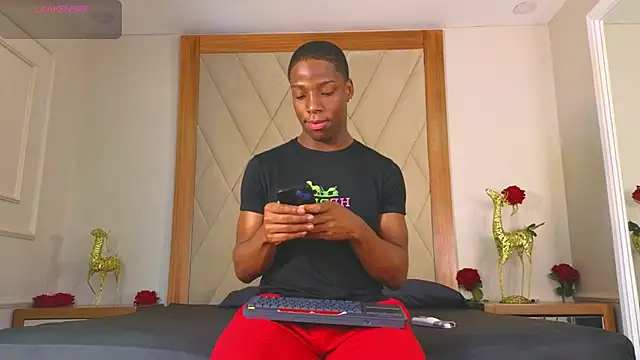 Snapshot of CharlesBrown_ chatting on June 2026 01:58:02 PM CharlesBrown online show from June 2026 01:58:02 PM