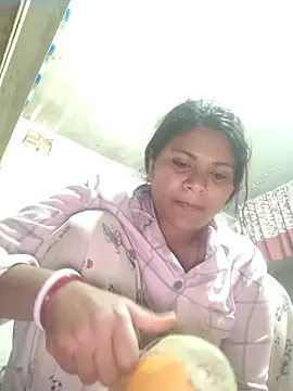 couple 71 online show from February 2026 05:27:02 AM