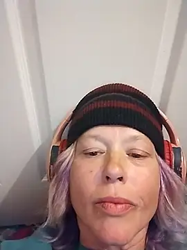 Snapshot of anonymity_awaits@xh chatting on November 2025 04:56:02 AM anonymity awaitsxh online show from November 2025 04:56:02 AM