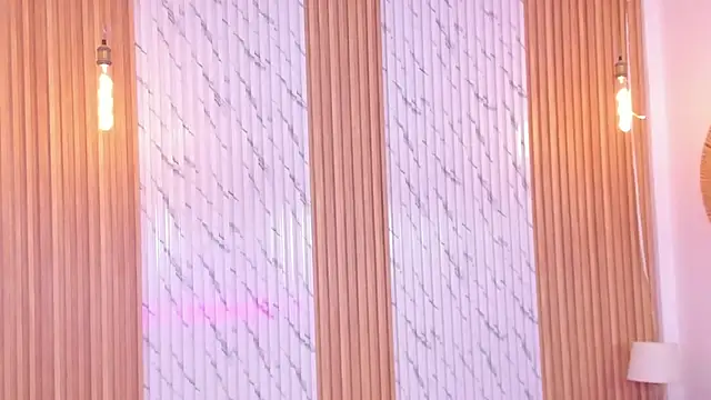 thomas walker0 online show from October 2025 12:05:01 PM