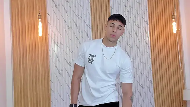 thomas walker0 online show from October 2025 11:44:02 AM