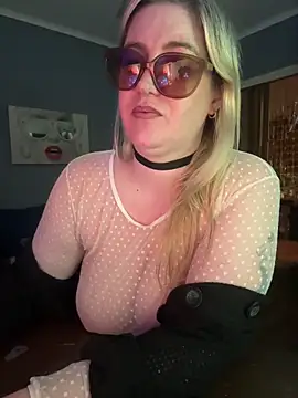 Granlady7 online show from April 2026 11:46:02 PM