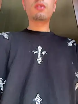 JJkim00 online show from April 2026 11:12:01 AM