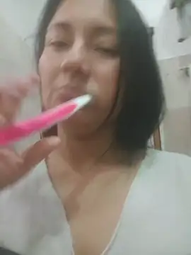 mafe velezzz online show from December 2025 03:29:01 PM