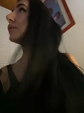 oh nina online show from November 2025 12:54:02 AM