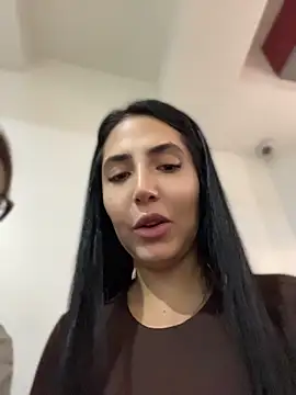 Snapshot of oh_nina chatting on June 2026 10:25:01 PM oh nina online show from June 2026 10:25:01 PM