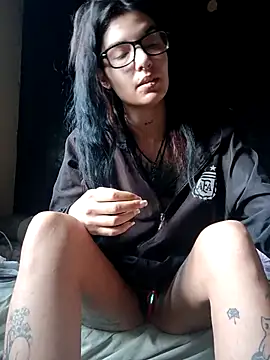 Darkw1tch online show from October 2025 10:15:02 AM