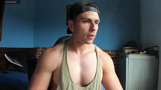 Snapshot of justinkarter chatting on September 2025 05:29:02 PM justinkarter online show from September 2025 05:29:02 PM