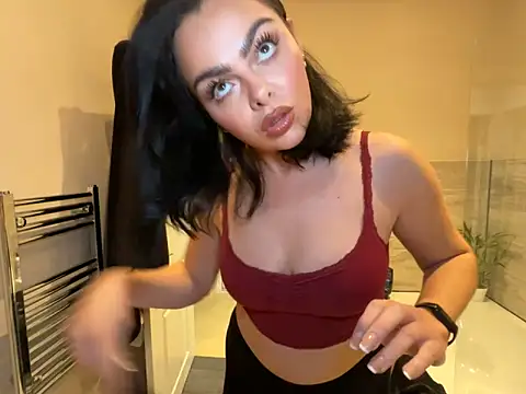 FrancescaXO online show from March 2026 08:37:02 PM