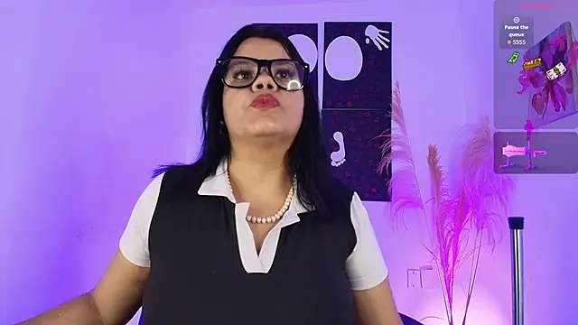 Snapshot of Iamlola_ chatting on October 2025 09:16:01 PM Iamlola online show from October 2025 09:16:01 PM